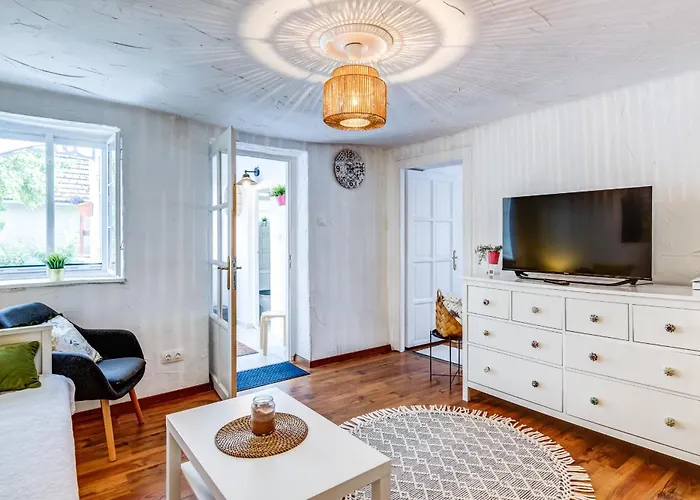 Margit Haz Tatil Evi Nemesbükk